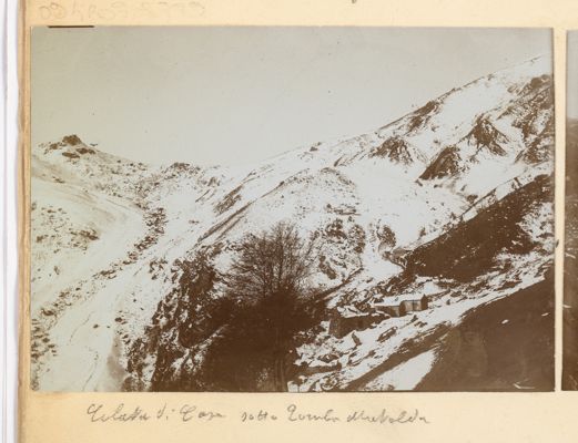 Colata di case sotto Tomba di Matolda, 1913/02/23 (?)