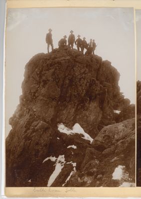 Alpinisti in cima a Rocca Sella, sec. XX (inizio)