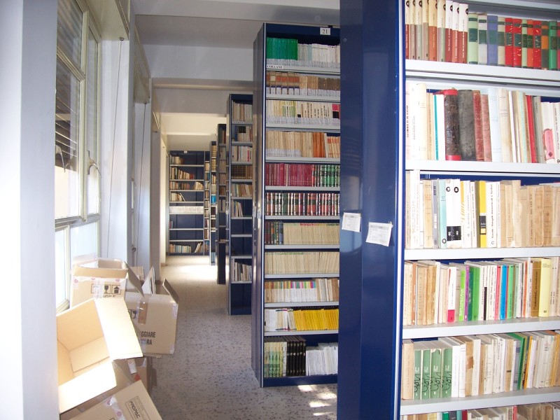 Biblioteca mons. Antonino Sgro