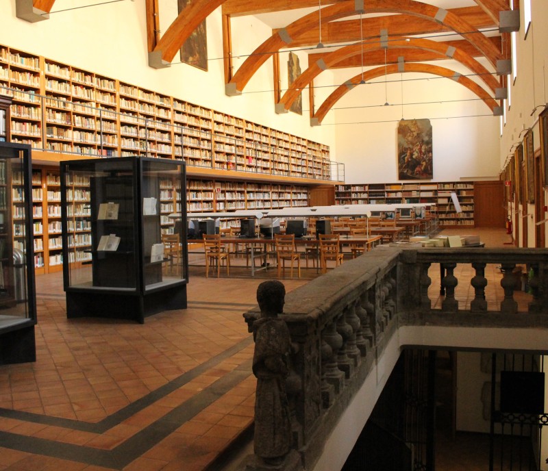 Biblioteca fra Landolfo Caracciolo