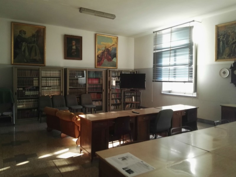 Biblioteca Centro educativo Bartolo Longo