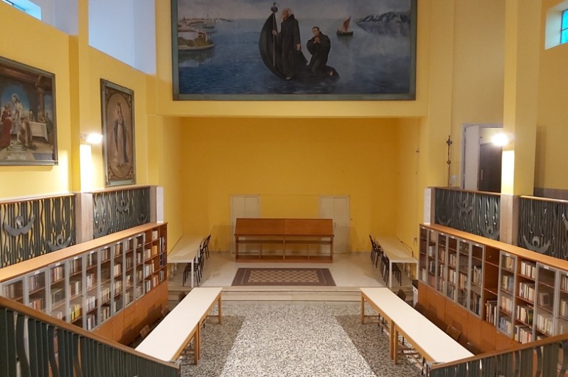 Biblioteca prof. Giuseppe Lazzaro in Santa Maria ad Martyres