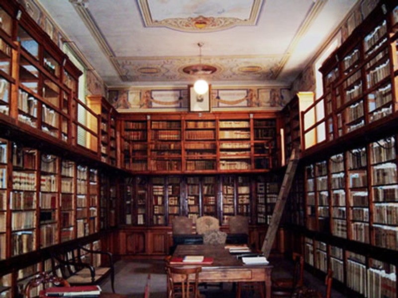 Biblioteca diocesana - sede di Pontremoli
