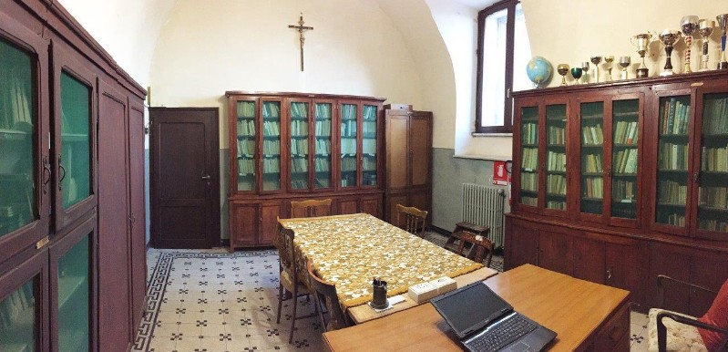 Biblioteca del Monastero delle Benedettine di San Pietro