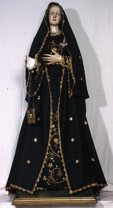 Manifattura dell'Italia meridionale sec. XX Veste della Madonna addolorata