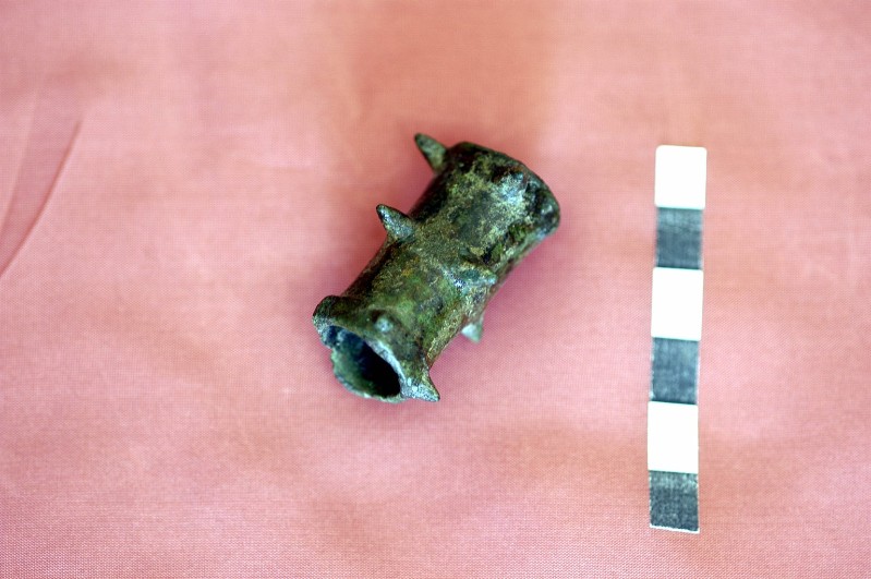 Bott. dell'Italia meridionale sec. IV-III a. C., Elemento di briglia 2/2