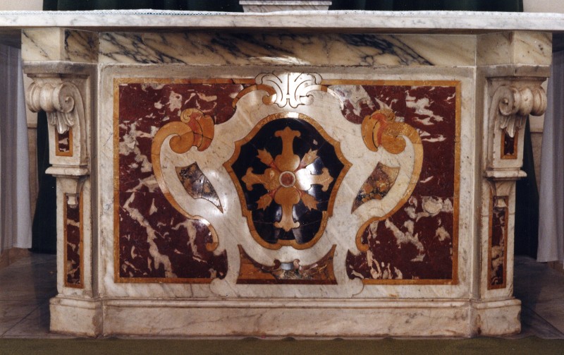 Bottega dell'Italia meridionale sec. XVIII, Altare maggiore