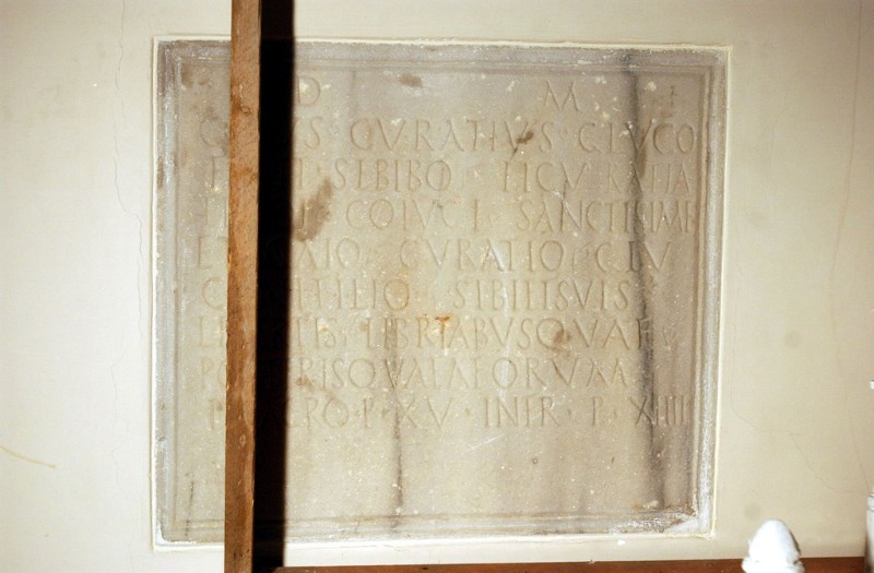 Maestranze vicane sec. IV a.C., Lapide sepolcrale