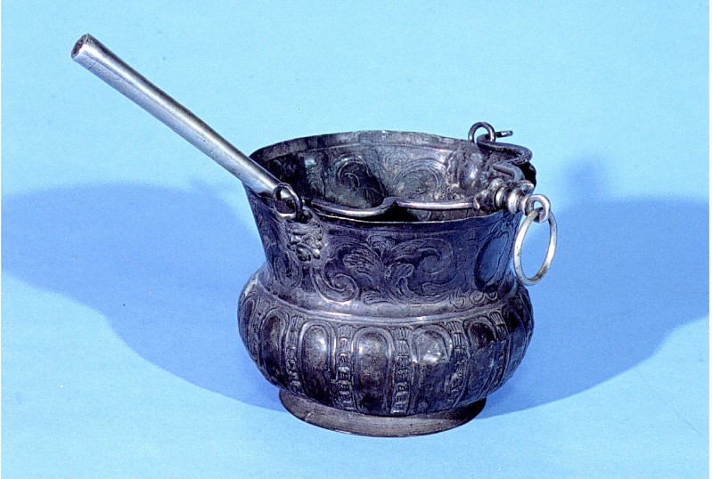 Bott. napoletana metà sec. XVIII, Secchiello in argento inciso