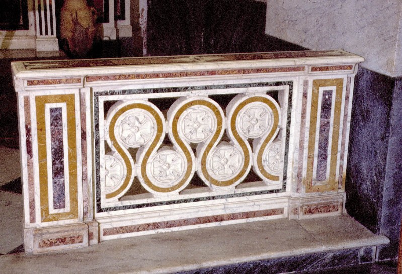 Bott. italiana (1850), Balaustra in marmo intarsiato 1/14
