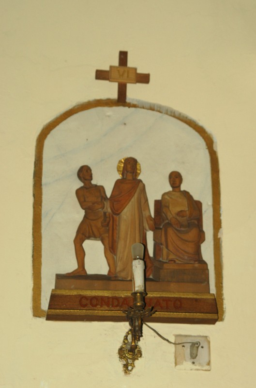 Ambito italiano sec. XX, Via Crucis in legno VI