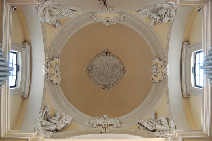 Martinetti A. (1711-1713), Decorazione plastica del presbiterio