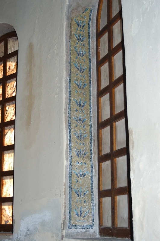 Ambito ravennate-bizantino sec. VI, Frammento di mosaico finestra quinta 2/2