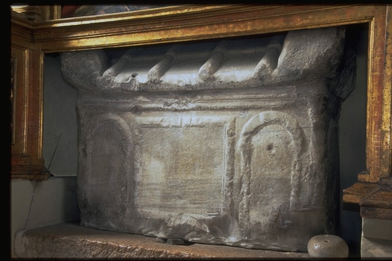 Ambito italiano secc. II-III, Sarcofago di San Giuliano