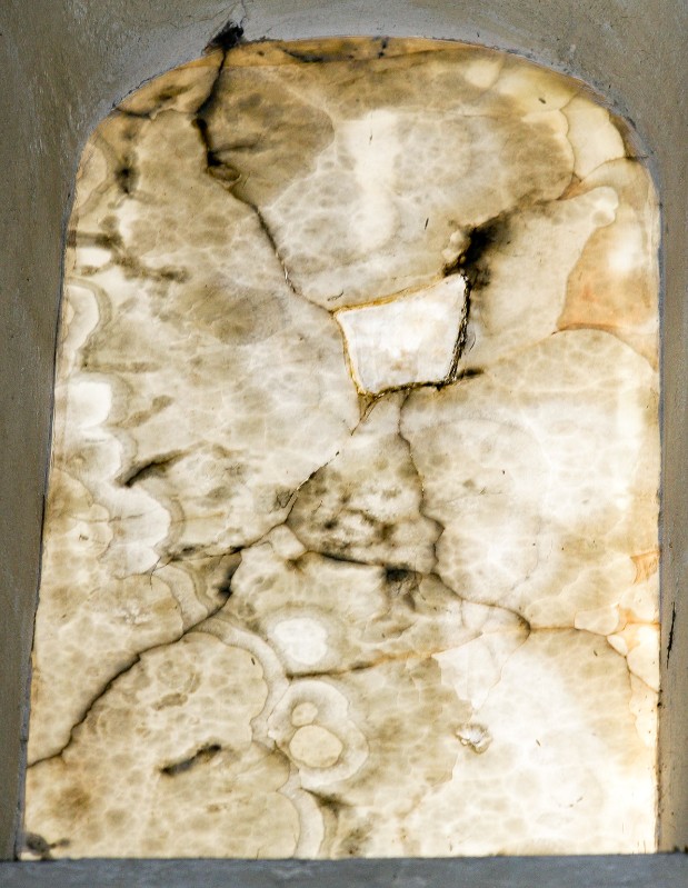 Bottega toscana secc. X-XI, Finestra grande in alabastro 1/6