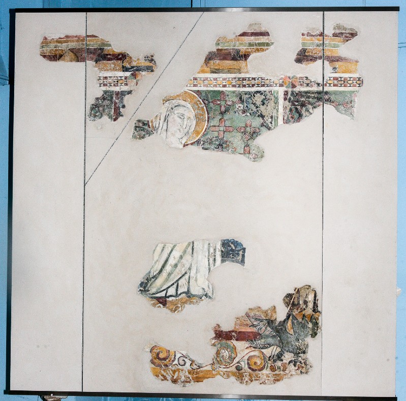Ambito aretino fine sec. XIII, Affresco staccato con Madonna e santi