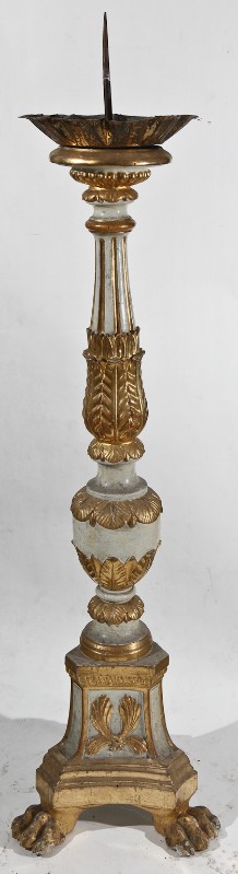 Bottega toscana sec. XIX, Candeliere dorato con stemma di Santa Felicita 5/6