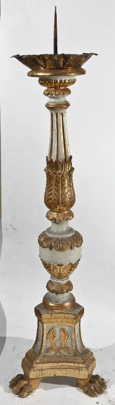 Bottega toscana sec. XIX, Candeliere dorato con stemma di Santa Felicita 6/6