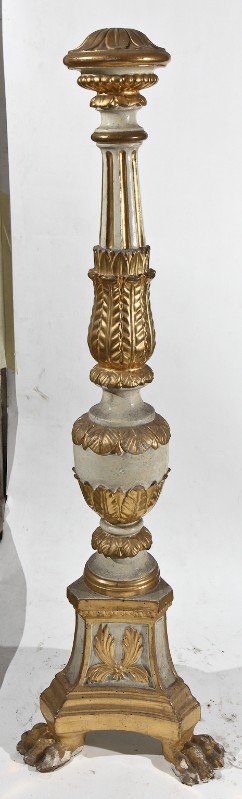 Bottega toscana sec. XIX, Base di croce con stemma di Santa Felicita