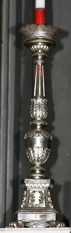 Bottega fiorentina sec. XVIII, Candeliere d'altare argentato grande 1/2