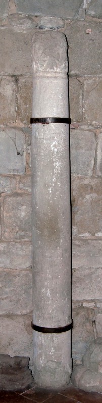 Maestranze toscane sec. VIII, Colonna con capitello