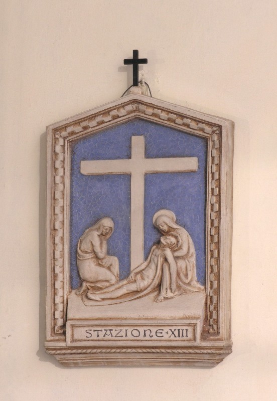 Donati Raffaello (1940), Gesù deposto dalla croce e dato in grembo alla madre