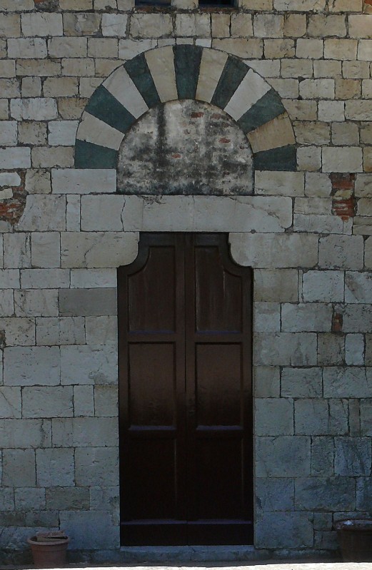 Maestranze fiorentine sec. XII, Portale con archivolto