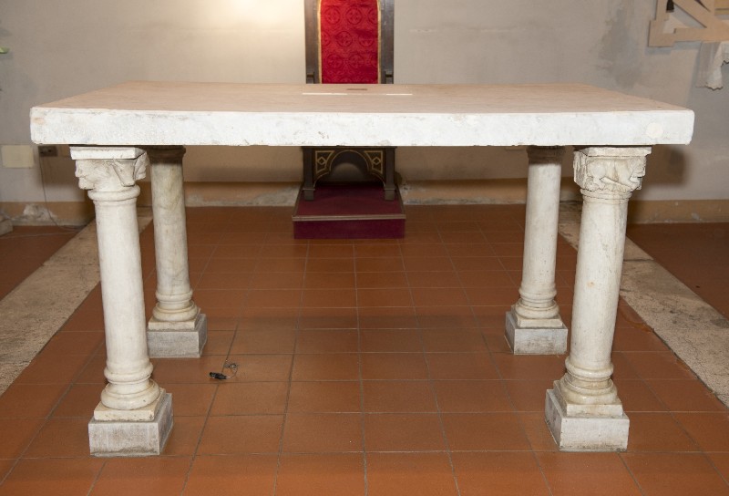 Bottega pisana secc. XI-XII, Altare maggiore