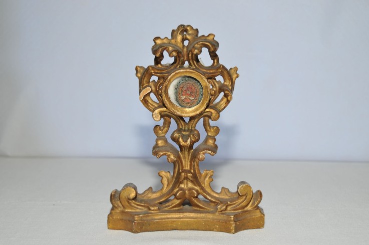 Bott. toscana sec. XVIII, Reliquiario in legno traforato e dorato