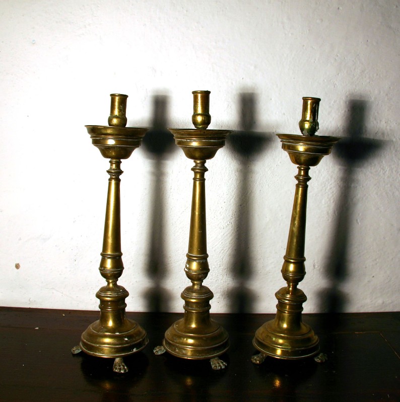 Prod. dell'Italia centrale sec. XIX, Tre candelieri