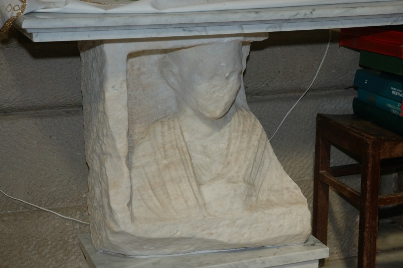 Marmoraio romano sec. II, Lastra tombale