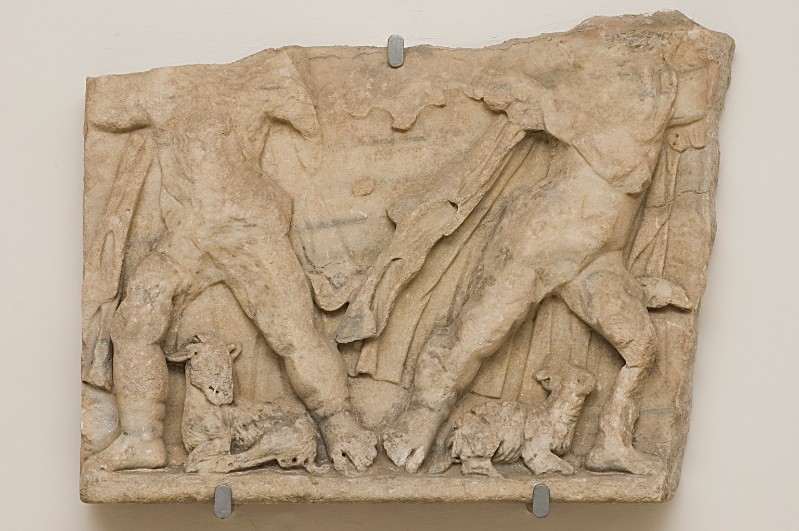 Maestranza romana secc. I-III, Due personaggi e due capre