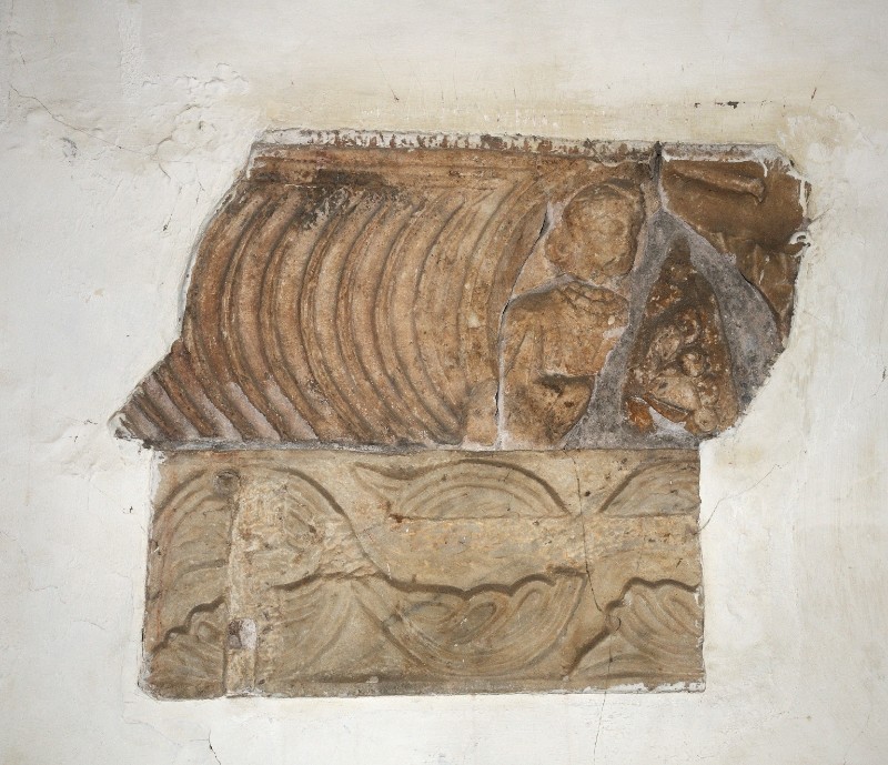 Marmoraio romano sec. IX, Frammento di cornice grande