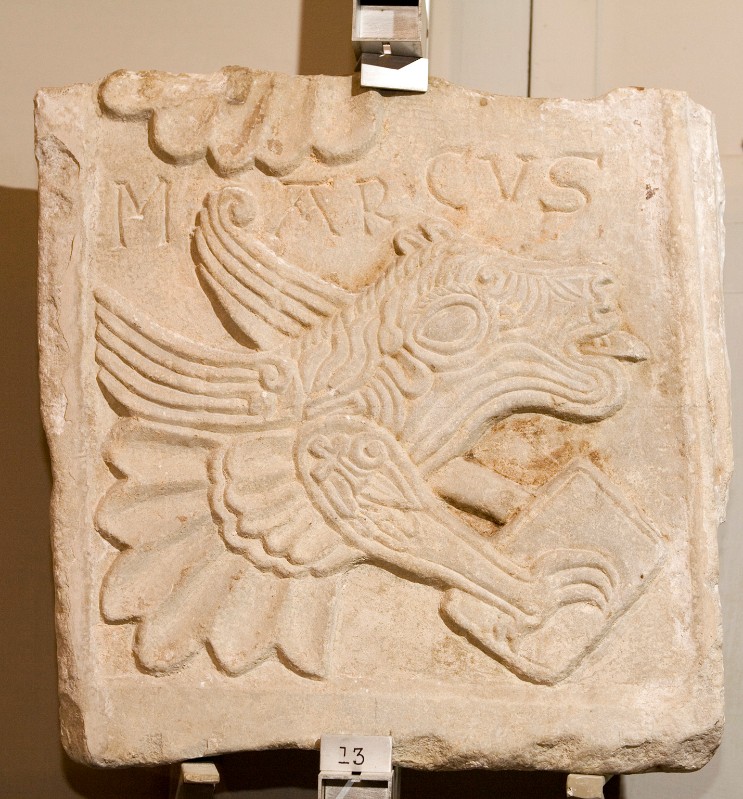 Bottega laziale sec. X, Bassorilievo con simbolo di San Marco