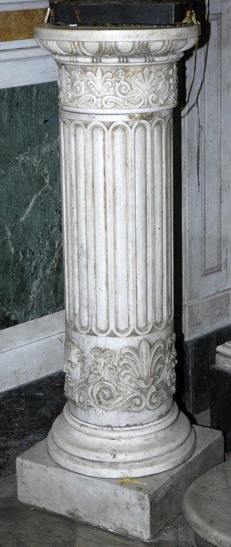 Maestranze liguri sec. XIX, Colonna con testa di Gorgone