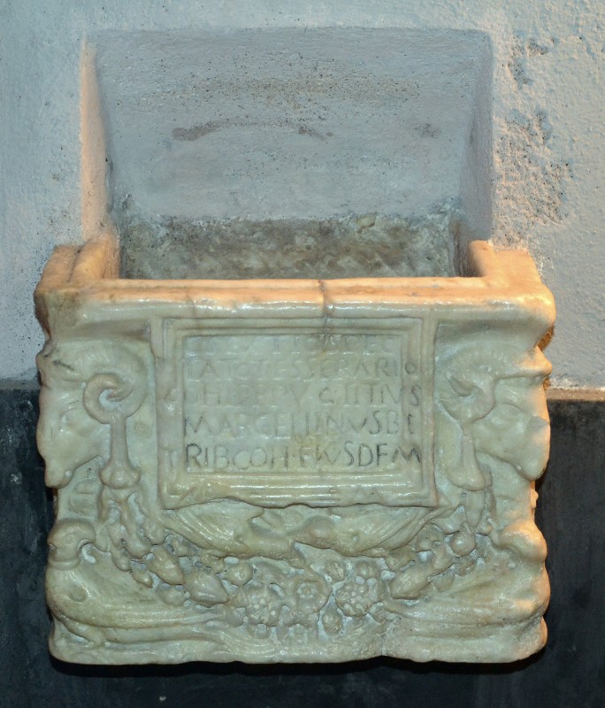 Bottega romana sec. I d.C., Urna cineraria