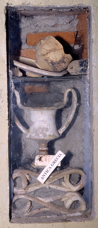 Bottega greca sec. I, Vaso in terracotta