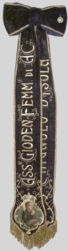 Ambito bergamasco sec. XX, Cravatta di bandiera in velluto ricamato