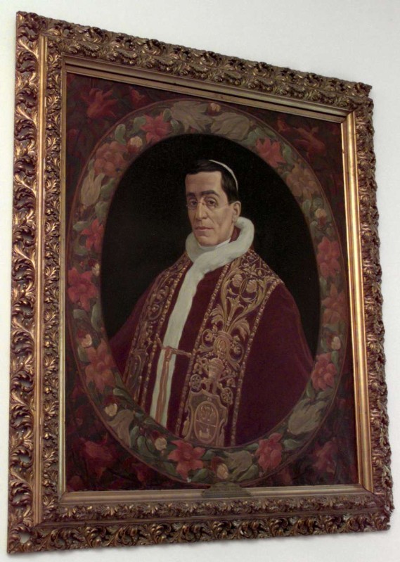 Ambito romano (1915), Ritratto di Papa Benedetto XV