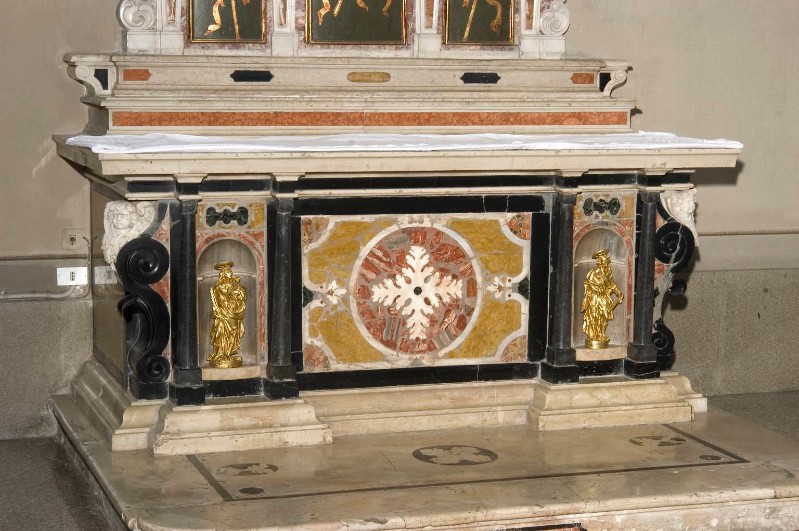 Bott. bresciana secc. XVII-XVIII, Mensa dell'altare dei SS. Gervasio e Protasio