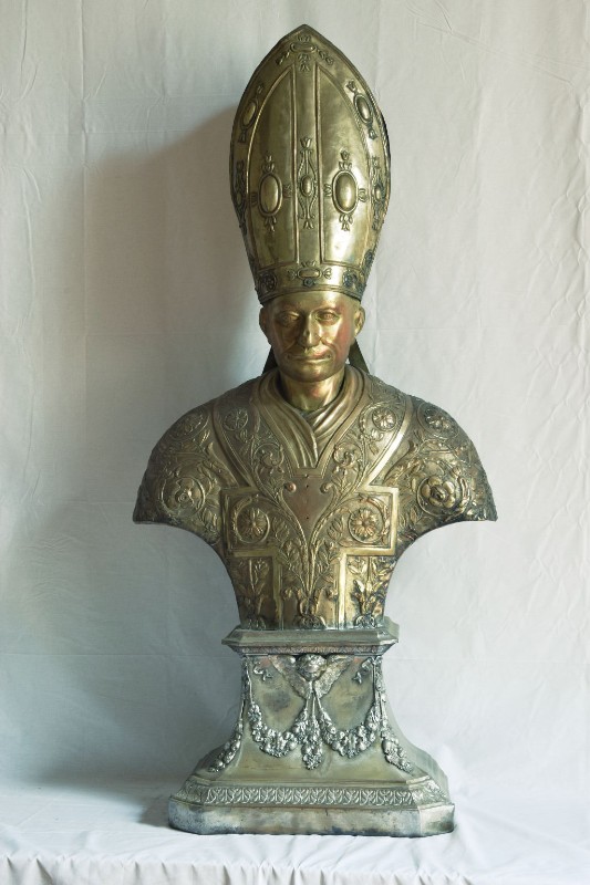 Ambito lombardo sec. XIX, Reliquiario a busto di santo vescovo 4/4