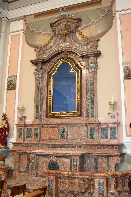 Bottega lombarda sec. XVIII-XIX, Altare della Madonna del rosario