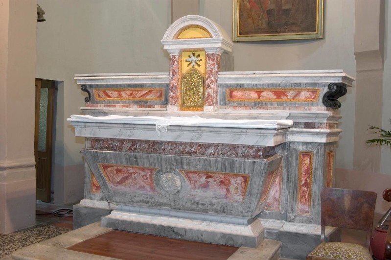 Bottega lombarda sec. XIX, Altare maggiore marmorizzato
