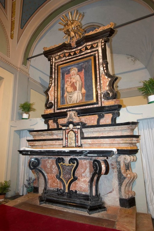 Bottega lombarda sec. XVIII, Altare maggiore in marmi policromi