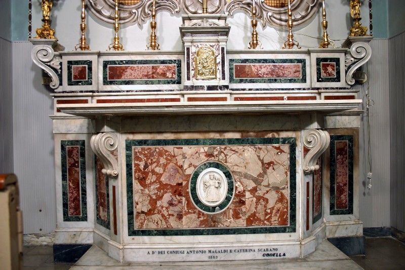Maestranze napoletane (1889), Altare della Madonna del rosario