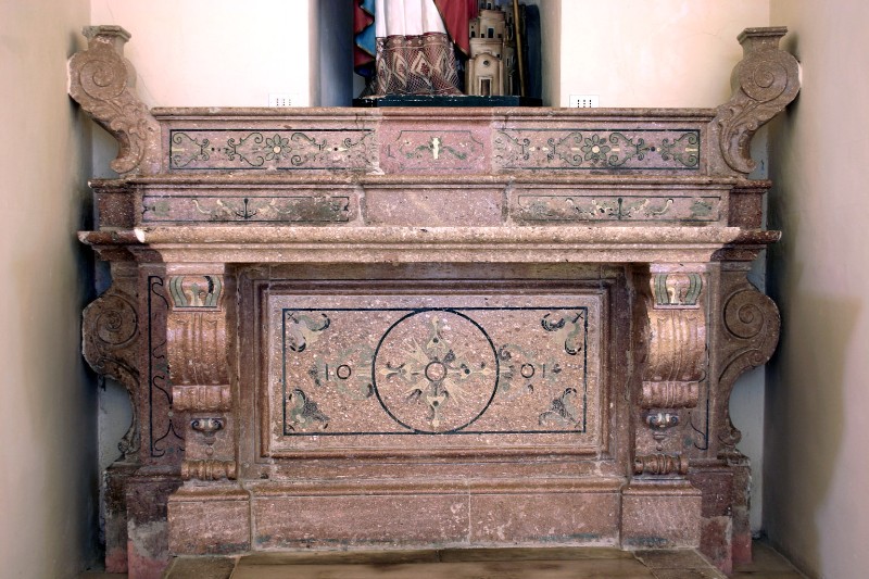Maestranze napoletane sec. XVIII, Altare di Sant'Emidio vescovo