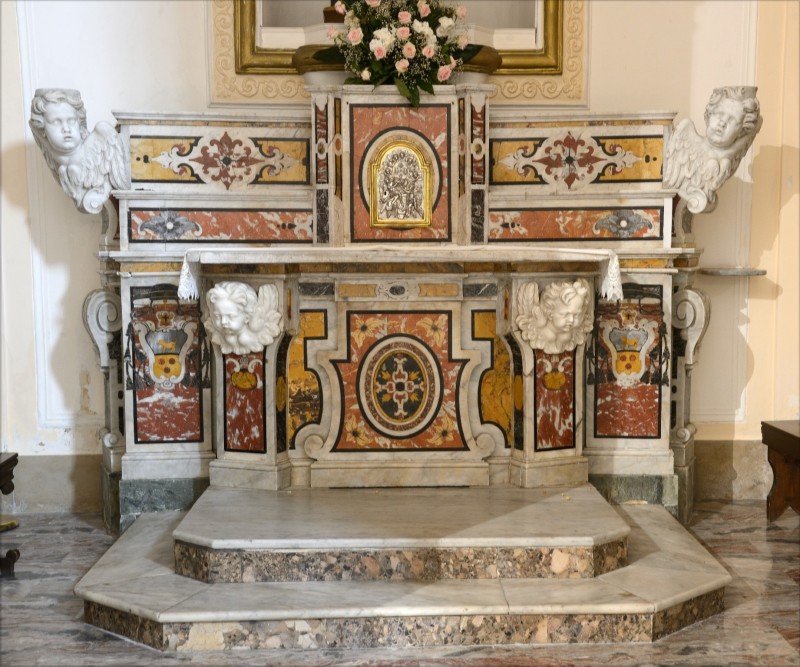 Marmoraio dell'Italia meridionale sec. XVIII, Altare laterale