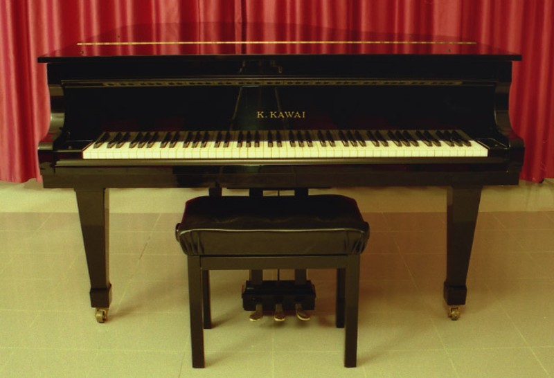 Bottega giapponese (2000), Pianoforte