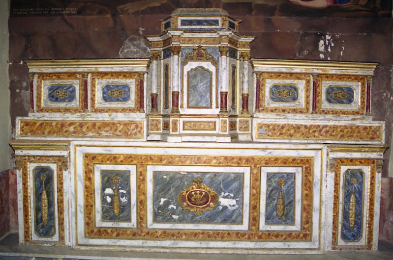 Maestranze siciliane sec. XIX, Altare del Crocifisso