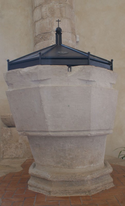 Maestranze siciliane sec. XV, Fonte battesimale